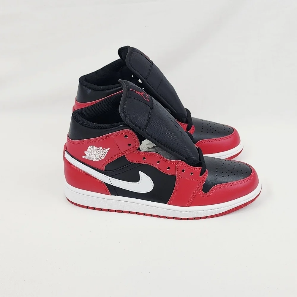 Air Jordan 1 Mid Sneakers Black/Gym Red/White